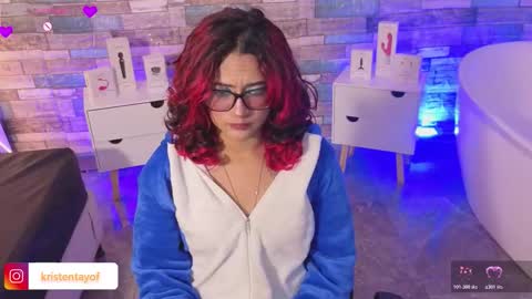 kristen_tay online show from January 9, 3:12 am