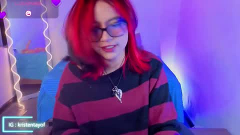 Snapshot of kristen_tay chatting on September 22, 4:05 am kristen_tay online show from September 22, 4:05 am