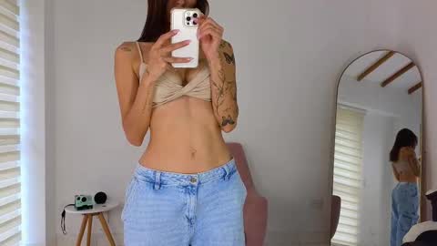 Snapshot of kristennblue_ chatting on September 15, 5:58 pm Kris online show from September 15, 5:58 pm