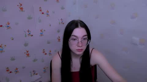 Kristen online show from October 29, 10:17 am