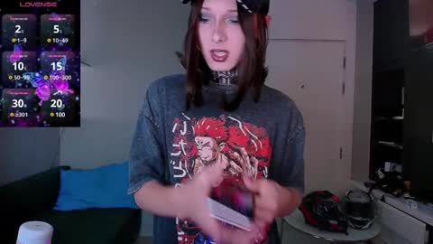 Snapshot of kristinaholland chatting on February 14, 8:48 pm kristina online show from February 14, 8:48 pm