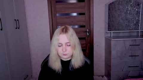 Kristy online show from March 17, 5:34 am