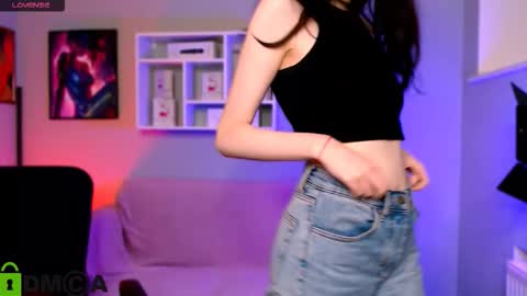 Snapshot of kristylovee chatting on September 15, 4:52 pm Kristy online show from September 15, 4:52 pm