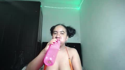 kristynsmith20 online show from September 14, 4:48 am