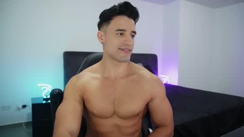 Snapshot of krops_ chatting on September 10, 12:06 pm KROPS online show from September 10, 12:06 pm