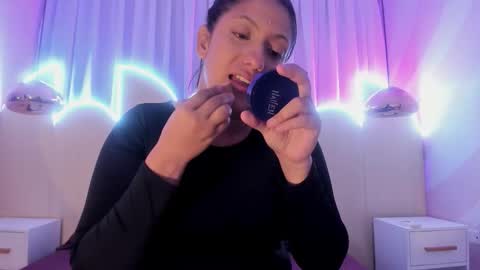 krystalswift_ online show from February 21, 3:09 am