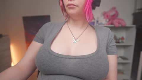 Krystal Syx online show from December 18, 1:45 am