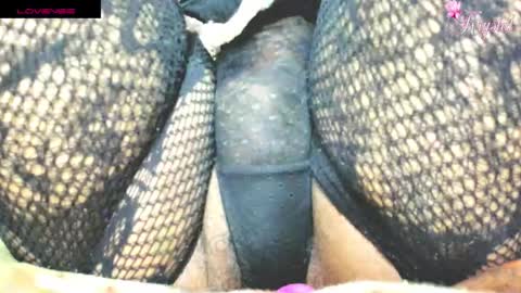 Snapshot of krystarxxx chatting on October 14, 8:12 pm kryxtal online show from October 14, 8:12 pm