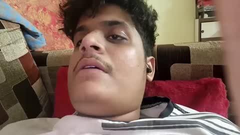 Snapshot of ks976sexy2 chatting on January 19, 3:42 pm ks976sexy2 online show from January 19, 3:42 pm