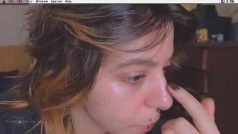 Snapshot of kuntboyzworld chatting on October 14, 7:50 pm Krypto hethey online show from October 14, 7:50 pm