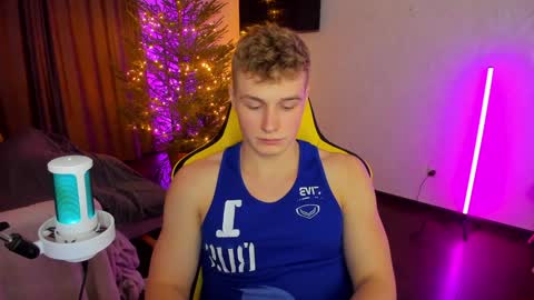 Snapshot of kurt_hanssen chatting on January 9, 6:26 pm kurt_hanssen online show from January 9, 6:26 pm