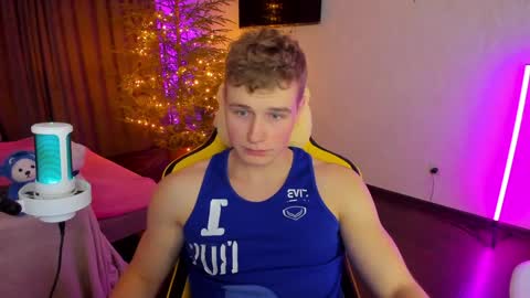 Snapshot of kurt_hanssen chatting on January 22, 8:38 pm kurt_hanssen online show from January 22, 8:38 pm