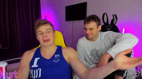 Snapshot of kurt_hanssen chatting on December 21, 6:12 pm kurt_hanssen online show from December 21, 6:12 pm
