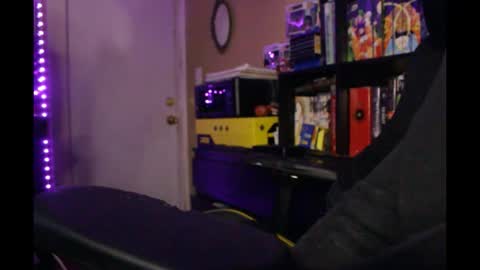 Kushgoth online show from May 6, 5:13 am