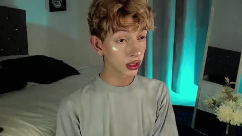 Kyle Cooper online show from December 28, 8:16 am