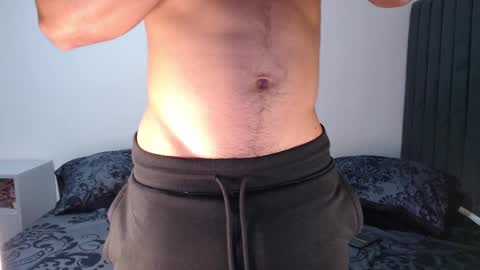 Kyle collinz online show from February 22, 3:34 am