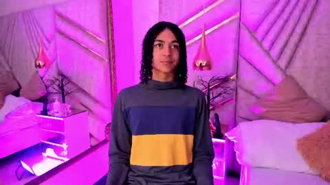 Kyle online show from June 29, 4:09 am