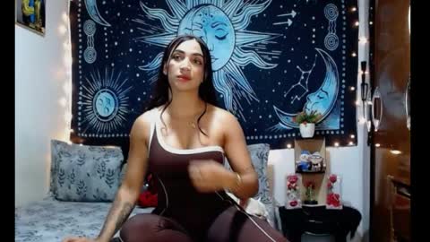 kylie online show from May 4, 9:10 pm