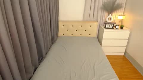 kylie_cums online show from January 16, 12:20 pm