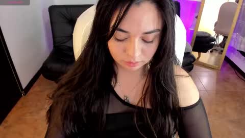 Snapshot of kylie_fire chatting on October 4, 4:38 pm kylie online show from October 4, 4:38 pm