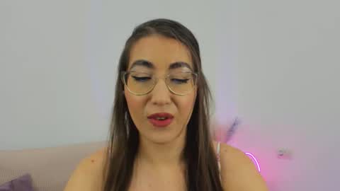 Snapshot of kylie_kathy chatting on October 2, 7:23 pm Kylie online show from October 2, 7:23 pm