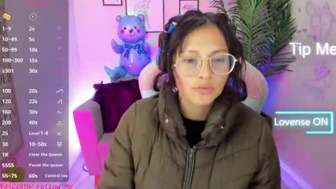 Snapshot of kyomi_chang chatting on February 25, 12:16 pm Kyomi online show from February 25, 12:16 pm