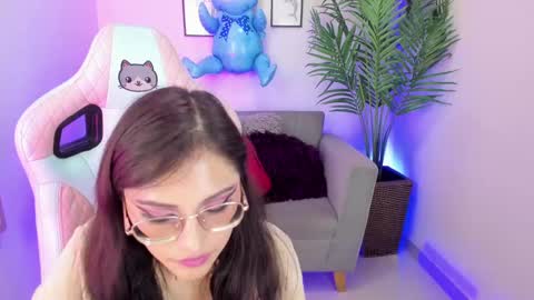 Snapshot of kyomi_chang chatting on March 3, 6:46 pm Kyomi online show from March 3, 6:46 pm