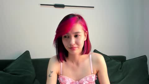 Snapshot of l1l_lola chatting on September 19, 5:00 am Ameli online show from September 19, 5:00 am