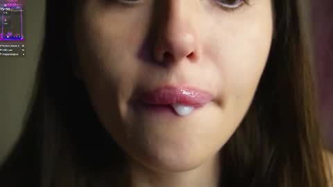 Malika online show from November 4, 5:42 am