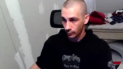 l1v1nth3dr3am online show from March 19, 6:30 am