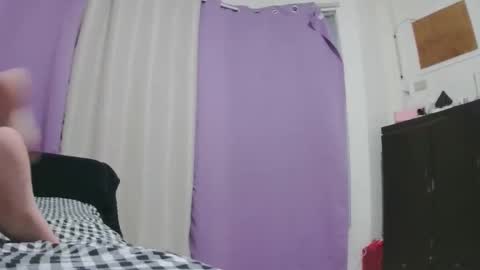 Laura online show from November 11, 5:48 pm