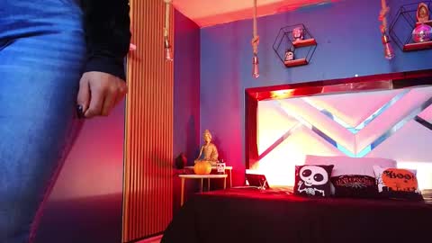 Cris  online show from October 29, 11:01 am