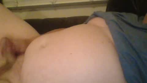 labialuv2suck online show from July 16, 9:39 pm