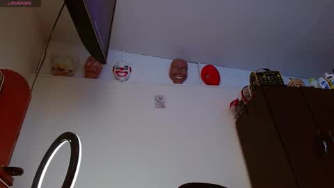Snapshot of lacolombiana_bitch chatting on October 1, 7:57 pm Valentina online show from October 1, 7:57 pm