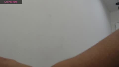 lady online show from February 1, 6:19 pm