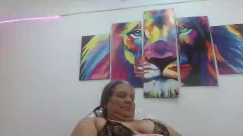 lady online show from February 28, 2:31 pm