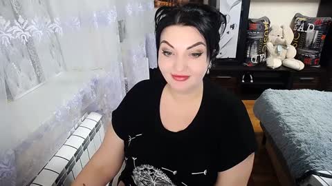 lady_boom_ online show from February 7, 7:49 pm