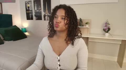 Snapshot of lady_danbury chatting on September 11, 9:05 pm Karla - Instagram lady karla1 online show from September 11, 9:05 pm