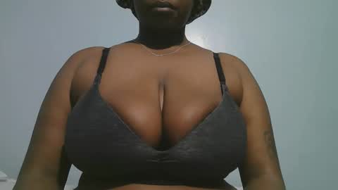 lady_dearra online show from January 16, 3:59 am