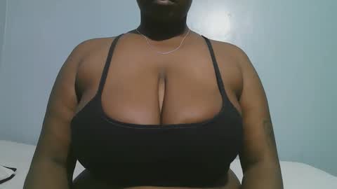 lady_dearra online show from February 7, 5:10 am