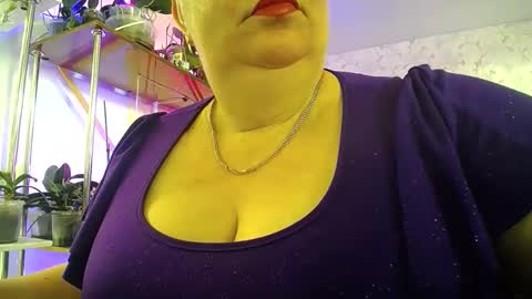 Lady Gloria online show from February 28, 9:46 am