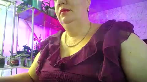 Lady Gloria online show from September 11, 4:25 am