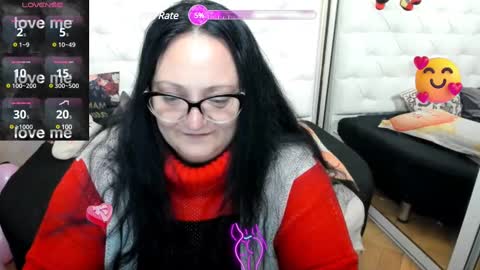 Snapshot of lady_lauren chatting on February 19, 6:00 am lady lauren online show from February 19, 6:00 am
