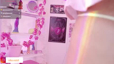 Lady  online show from February 23, 10:45 pm