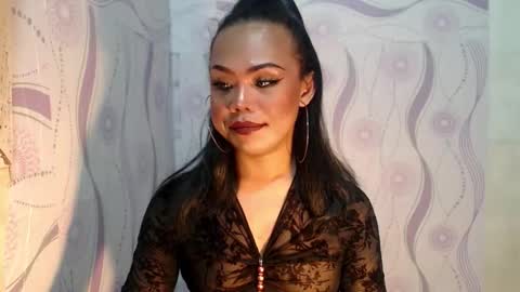 lady_shane26 online show from May 10, 1:50 pm
