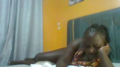 lindah32 online show from January 15, 7:11 pm