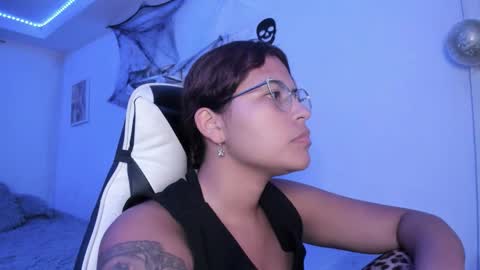  Lady  online show from October 9, 3:01 am