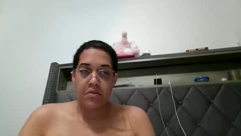 Stephanie online show from April 1, 2:23 am