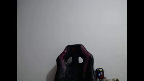 ladynemesis00 online show from May 21, 11:11 pm