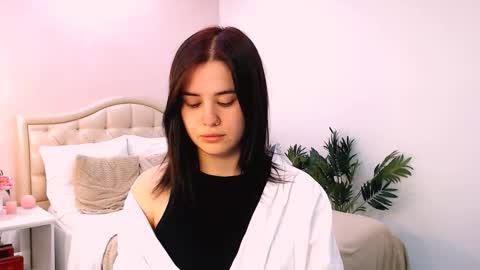Snapshot of ladyofcandy chatting on October 14, 12:52 pm Amelia online show from October 14, 12:52 pm